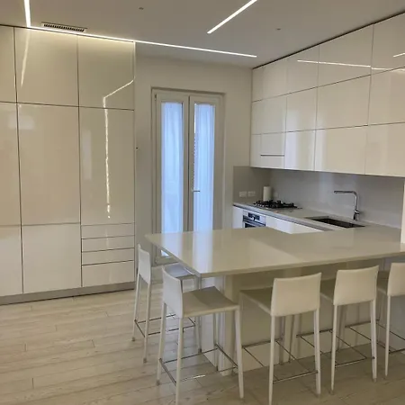 아파트 Stunning Flat In Medieval Tower-aquarium, Old Town Town, 7 Floor Beautiful View *