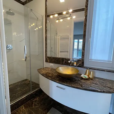 아파트 Stunning Flat In Medieval Tower-aquarium, Old Town Town, 7 Floor Beautiful View 제노바