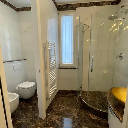 아파트 Stunning Flat In Medieval Tower-aquarium, Old Town Town, 7 Floor Beautiful View 제노바