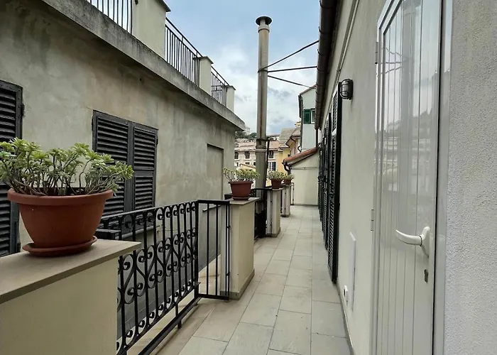 Stunning Flat In Medieval Tower-aquarium, Old Town Town, 7 Floor Beautiful View * Genova