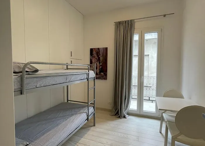 Stunning Flat In Medieval Tower-aquarium, Old Town Town, 7 Floor Beautiful View Apartmán